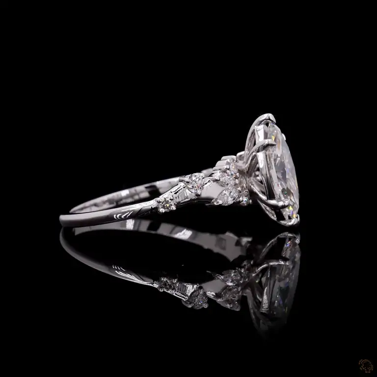 Verlobungsring 18 Karat Weißgold mit Diamant – NOOR 062