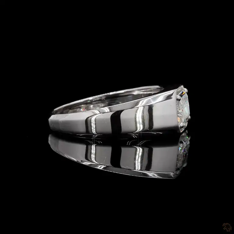 Verlobungsring 18 Karat Weißgold mit Diamant – NOOR 083