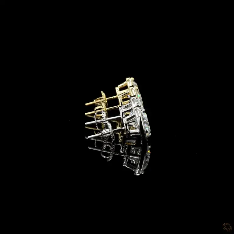 Round Shape Brillant Diamant-Ohrstecker 14K / 18K Gold – QAMAR | Masry Gems / Round Shape Brilliant Diamond Earrings 14K / 18K Gold – QAMAR