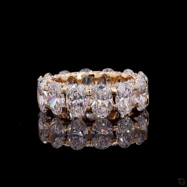 Diamantring 14 Karat Gelb- oder Weißgold mit Diamanten – LUXOR 089