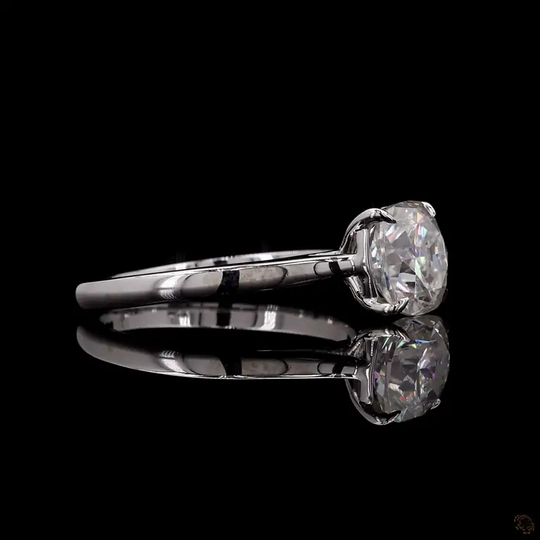 Verlobungsring 18 Karat Weißgold mit Diamant – NOOR 075