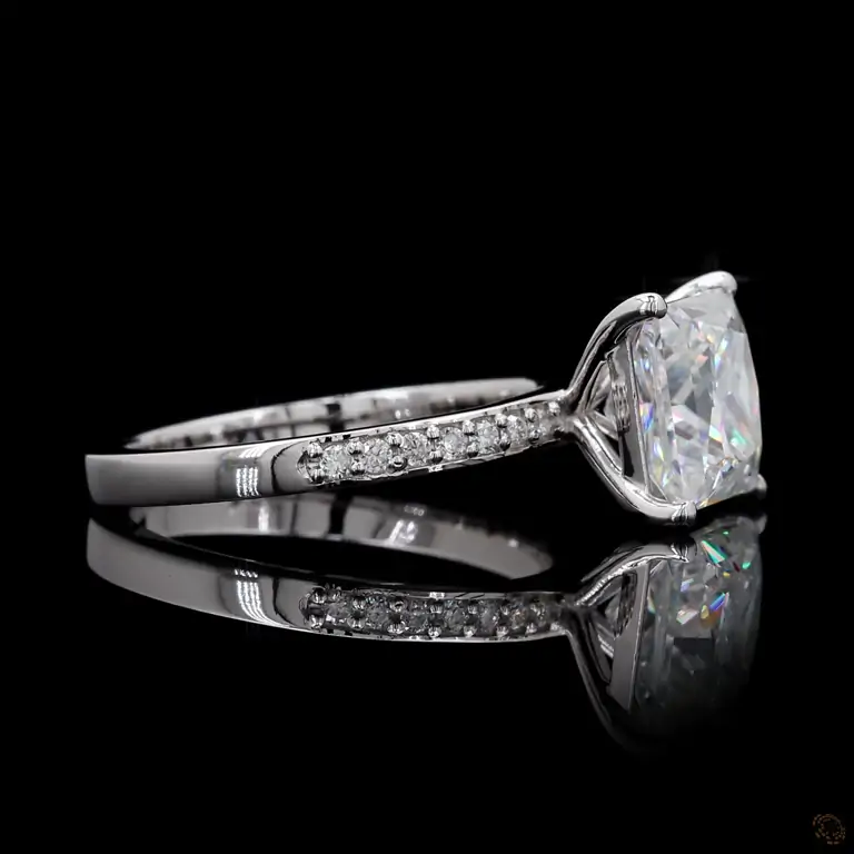 Verlobungsring 18 Karat Weißgold mit Diamant – NOOR 066