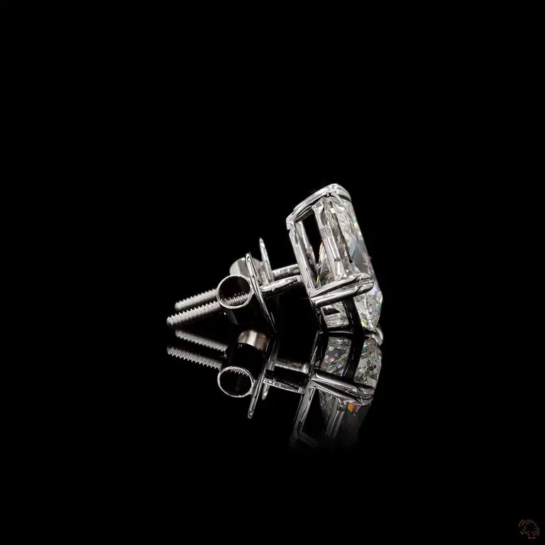 Pear Shape Diamant-Ohrstecker Paar 14K / 18K Gold – QAMAR 022