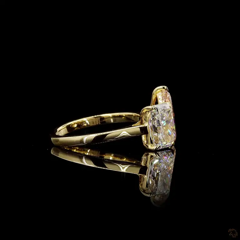 Diamantring 14 Karat Gelb- oder Weißgold mit Diamanten – LUXOR 021